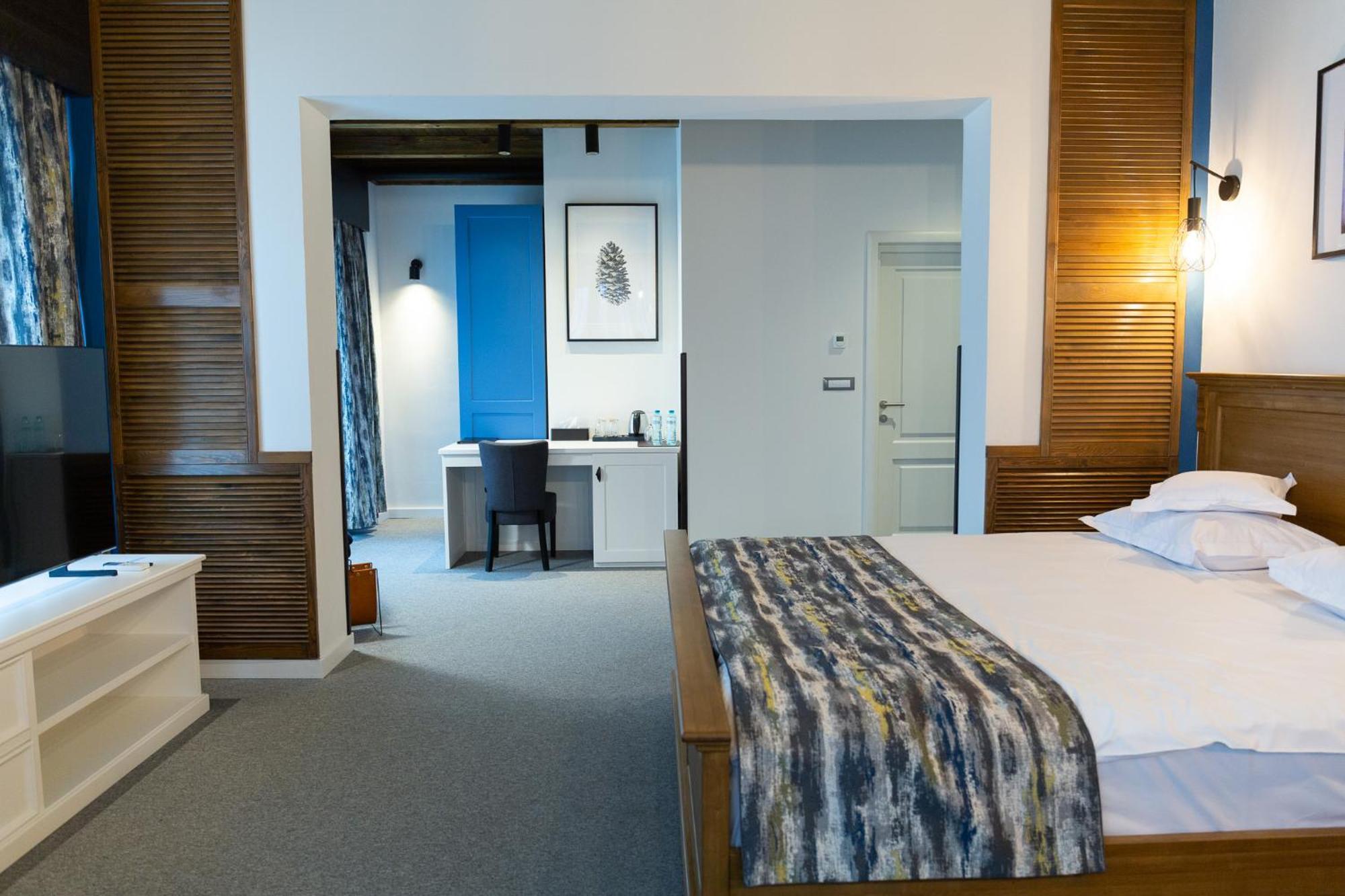 Kaban Boutique - 5Star Central Villa In Vatra Dornei Dış mekan fotoğraf