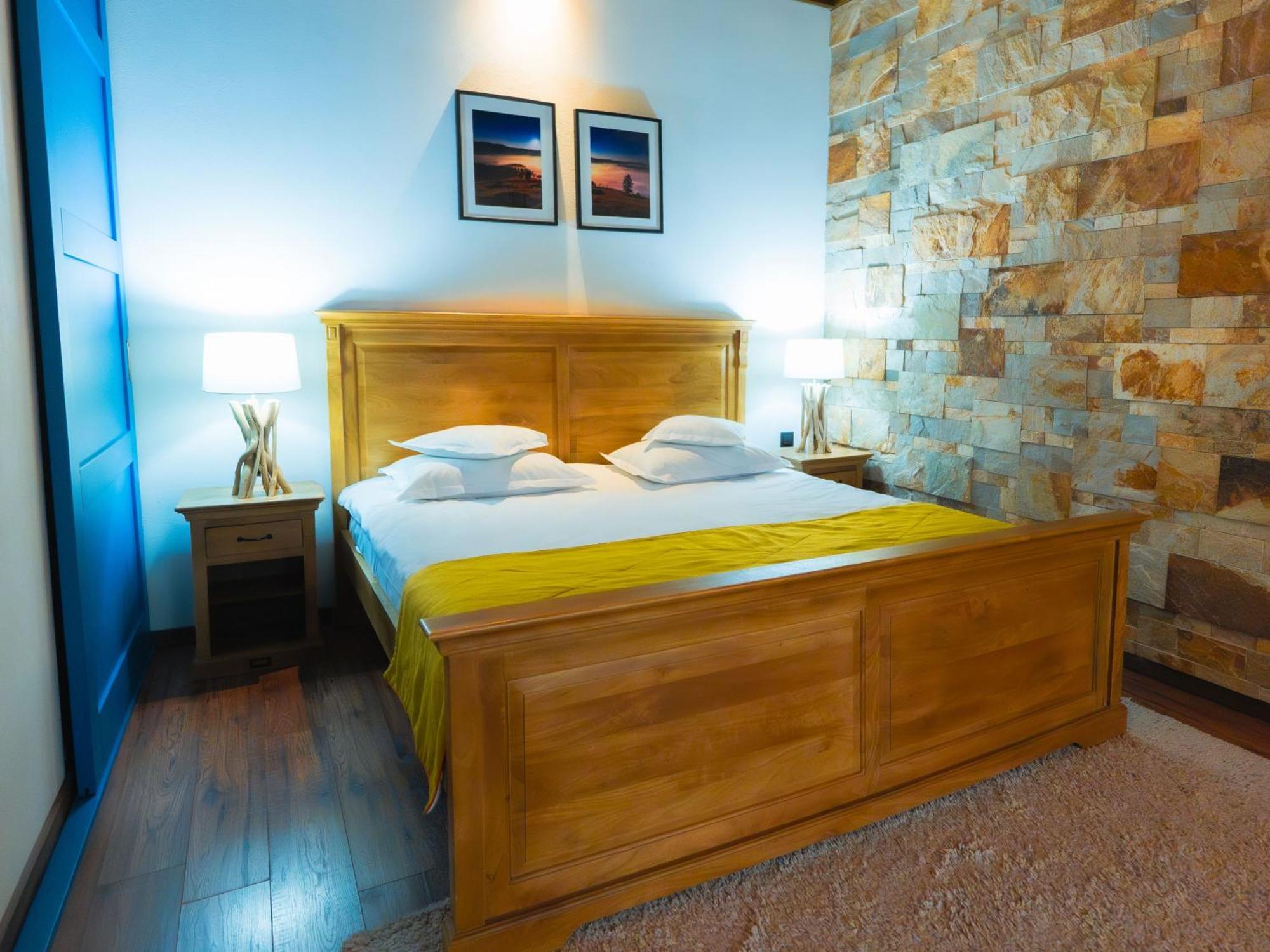 Kaban Boutique - 5Star Central Villa In Vatra Dornei Dış mekan fotoğraf