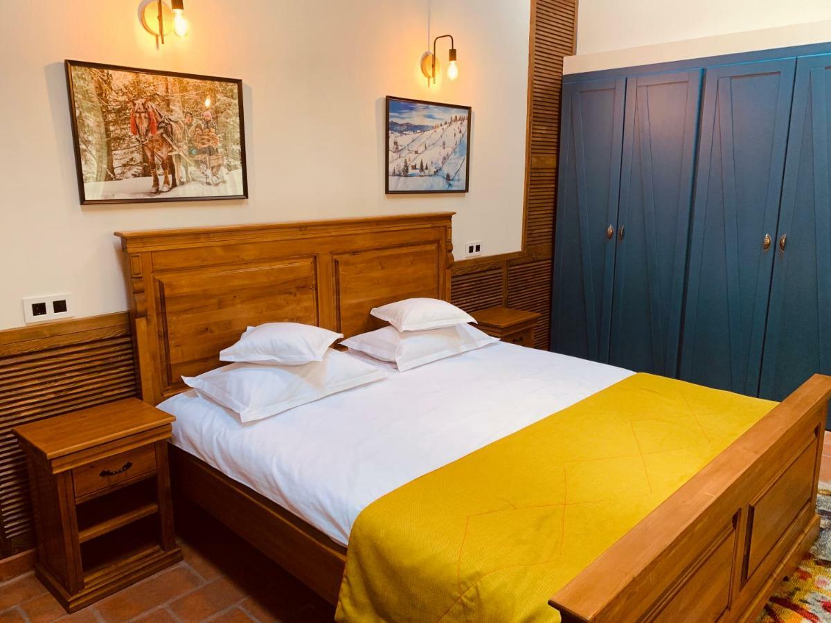 Kaban Boutique - 5Star Central Villa In Vatra Dornei Dış mekan fotoğraf