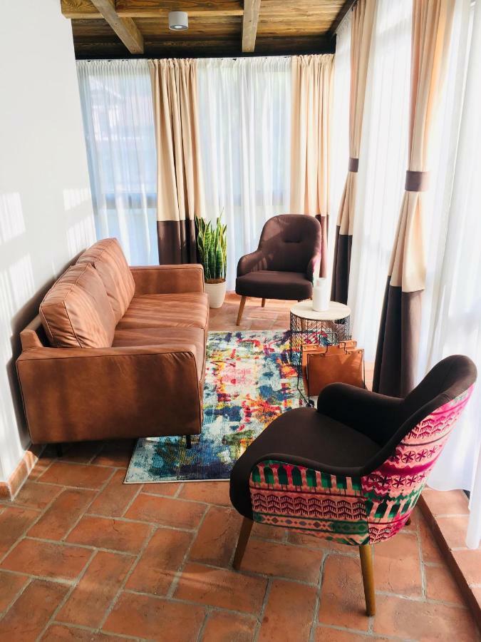 Kaban Boutique - 5Star Central Villa In Vatra Dornei Dış mekan fotoğraf